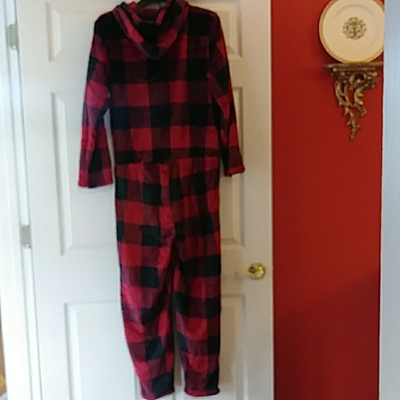 Soft & Cozy Plush Hooded Onesie - Picture 4 of 6